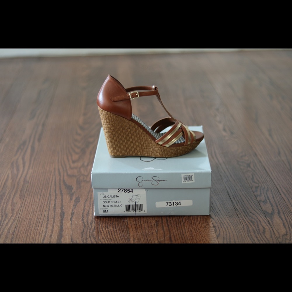Jessica Simpson-Calista Wedge -NBW-  in Gold/Metal